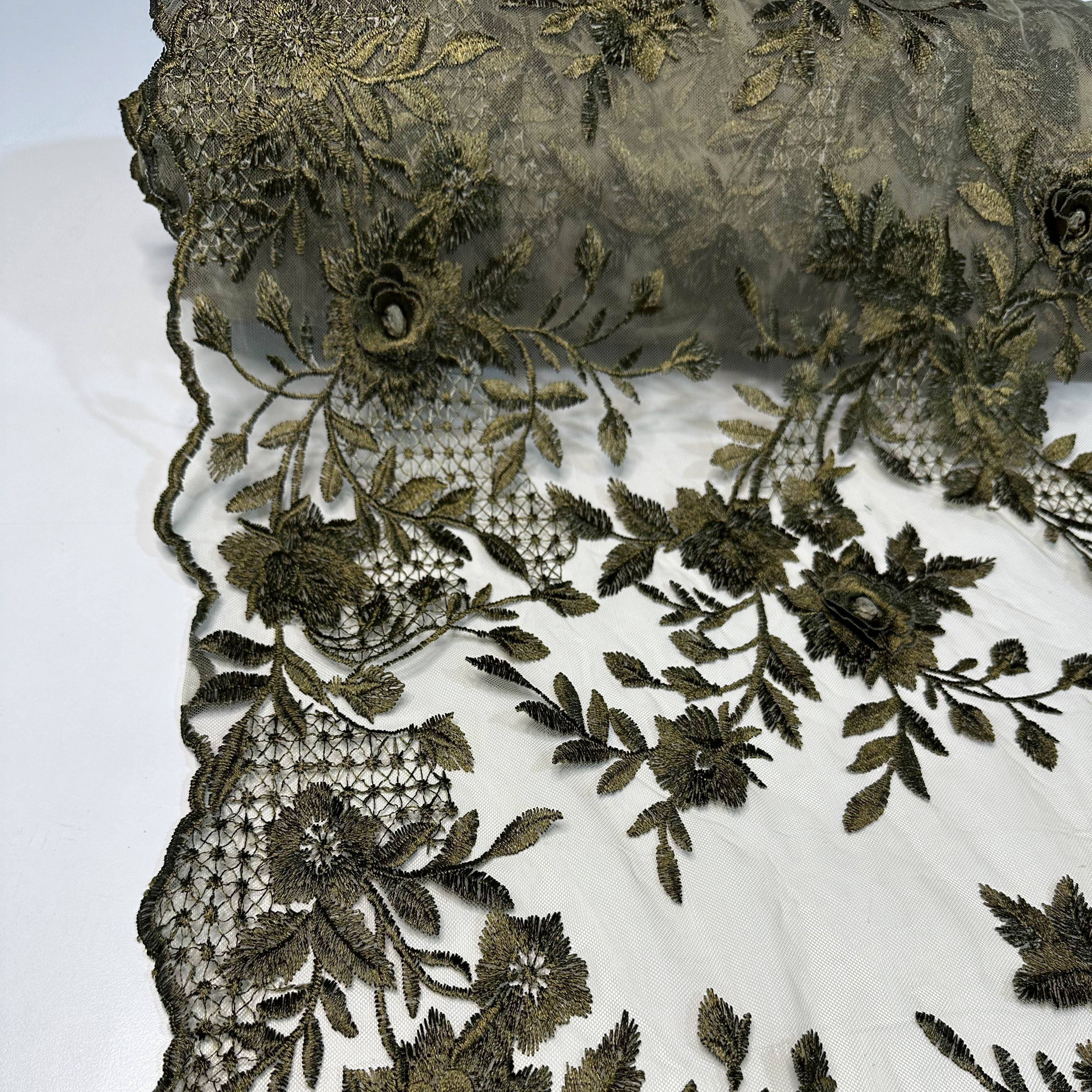 Tule Bordado London 3D - Verde Musgo