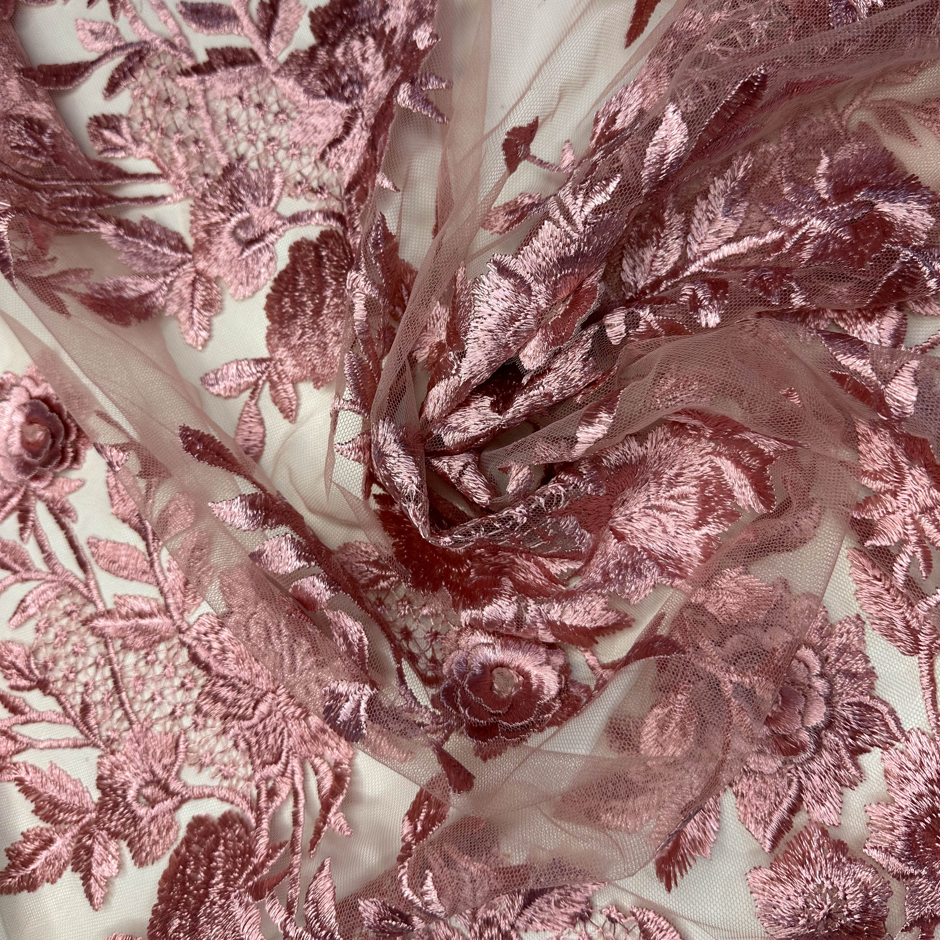 Tule Bordado London 3D - Rose