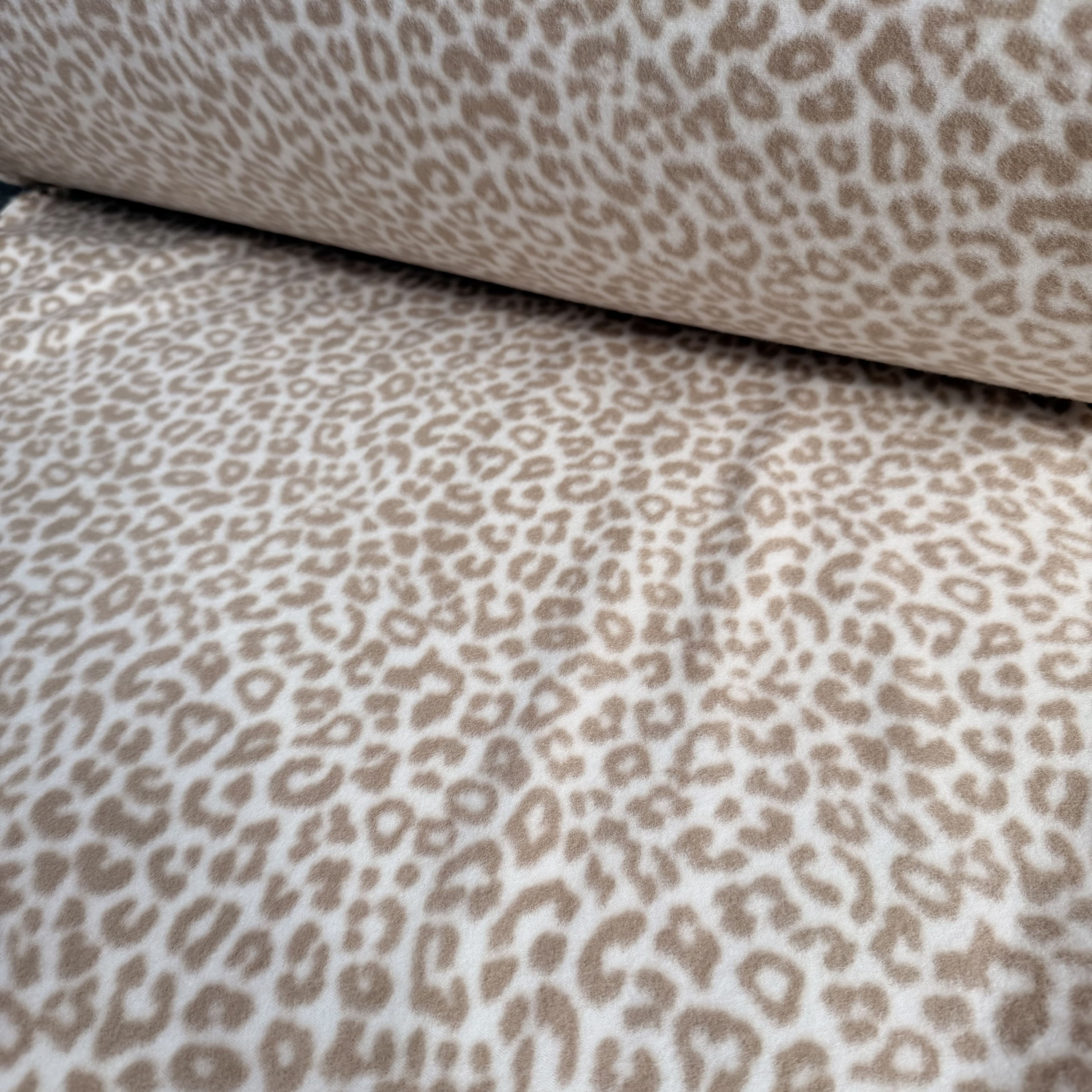 Soft estampado animal print