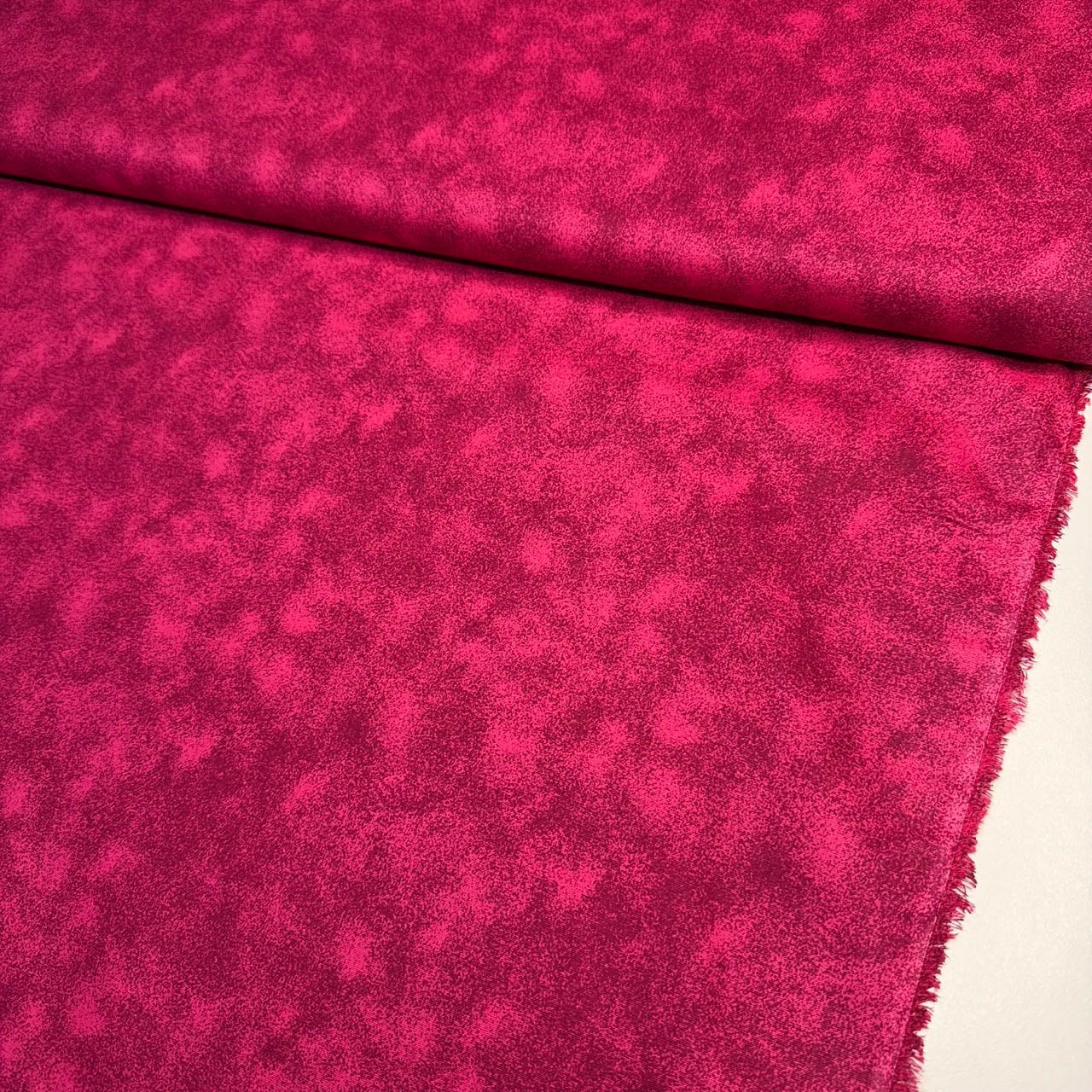 Tricoline Estampado Poeirinha Rosa Pink