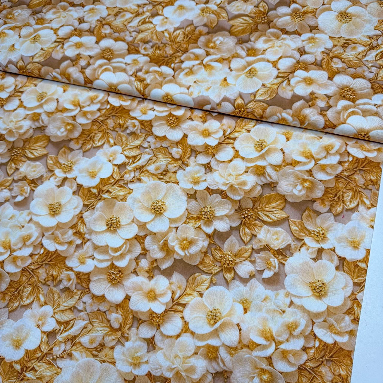 Tricoline Digital Estampado Floral Gold
